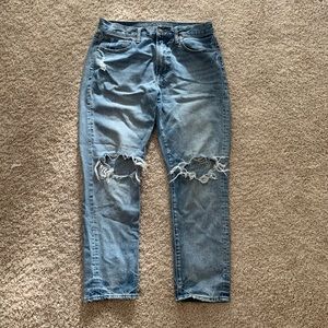Men’s American eagle rip kneed dad jeans